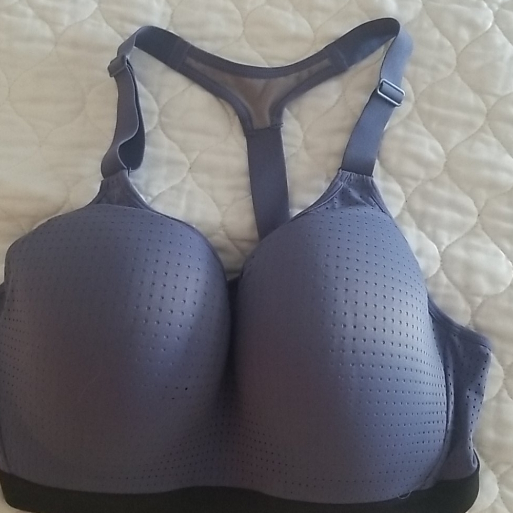 34DD VICTORIA'S SECRET PUSH UP/ SPORTS BRA